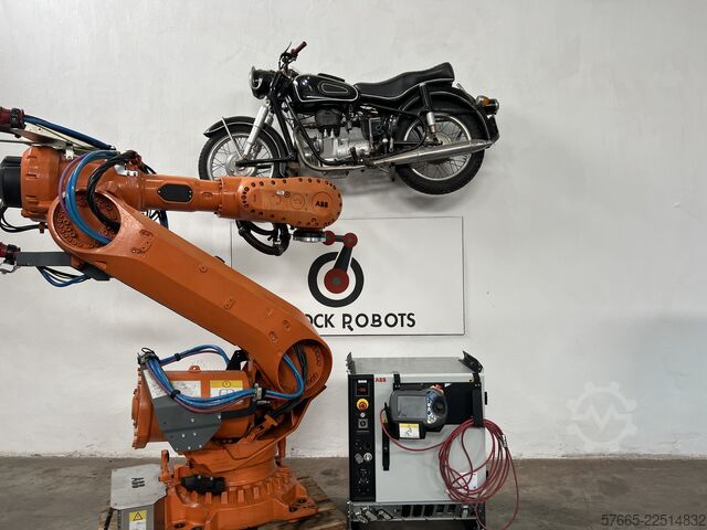 Industriālais robots ABB IRB 6700-205/2.80 IRC5
