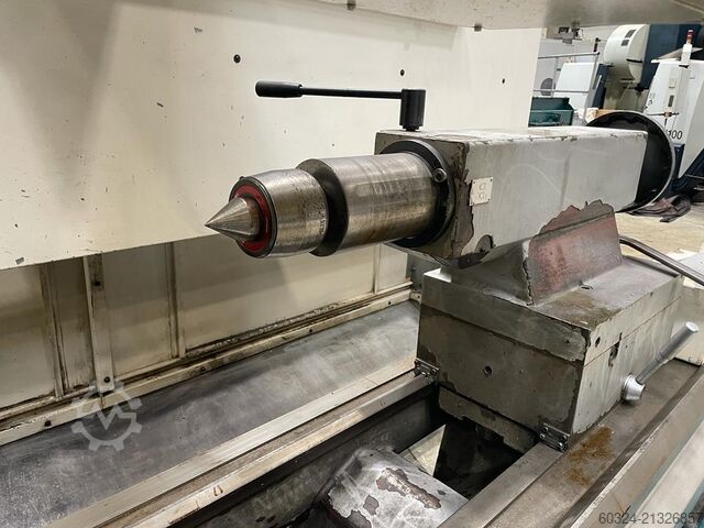 Syklusstyrt dreiebenk MONFORTS KNC 8 S - 3000