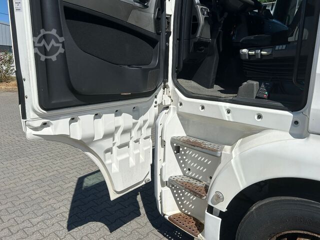Wechselfahrgestell LKW MAN TGX 18.360 XLX / LBW / Koffer