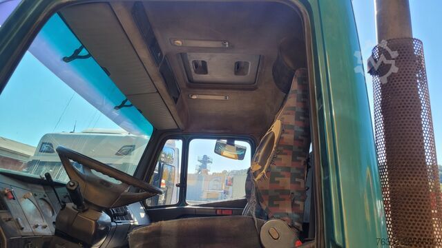 Самоскид Mercedes-Benz 1824 4x2 Meiller RK 13.055 blatt german