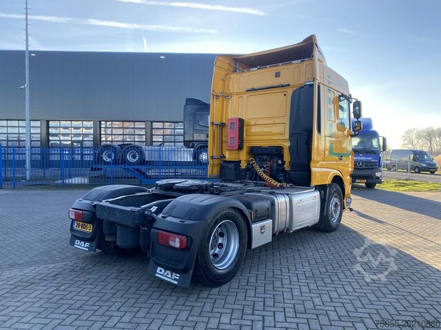 Standard tractor DAF XF 440 FT Spacecab / Euro 6 / NL / PTO / Hydrau...