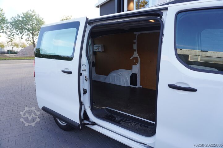 Fourgonnette Peugeot Expert 2.0 BlueHDI L2 EURO 6 - Airco - Navi - C...