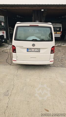 Camper Volkswagen California Coast 2022 | Cambio automatico | Tetto a soffietto