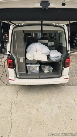 Camper Volkswagen California Coast 2022 | Cambio automatico | Tetto a soffietto