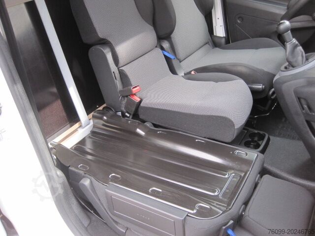 Spesialtilpasset varebil Peugeot Partner 1.6 HDI Cateringausbau 3-Sitzer