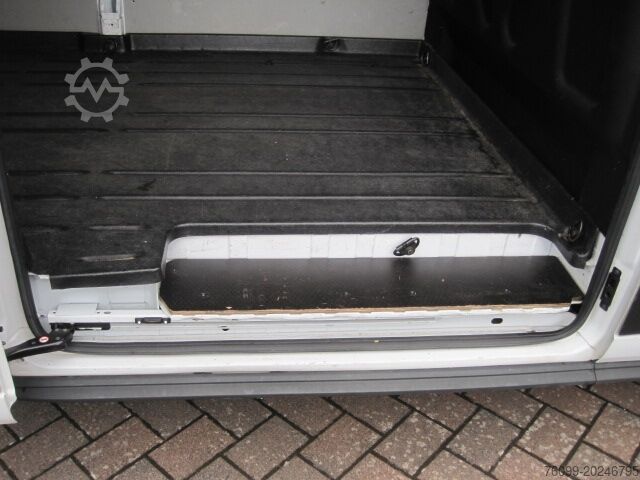 Kassebil høy + lang Ford Transit FT 350 2,0 TDCI L3 Trend 3-Sitze