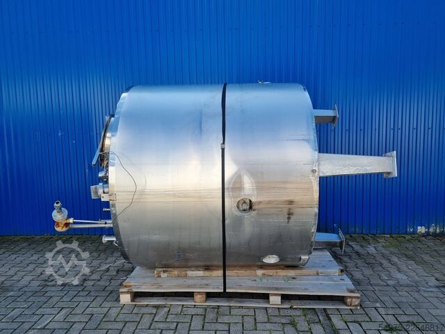 Depósito de acero inoxidable de 3500 L con aislamiento  