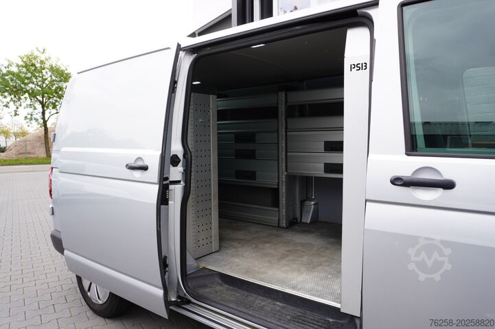 Furgoneta con caja Volkswagen Transporter 2.0 TDI 150PK L2 Automaat EURO 6 - ...