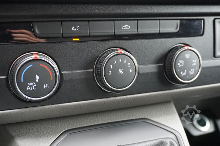 Furgoneta con caja Volkswagen Transporter 2.0 TDI 150PK L2 Automaat EURO 6 - ...