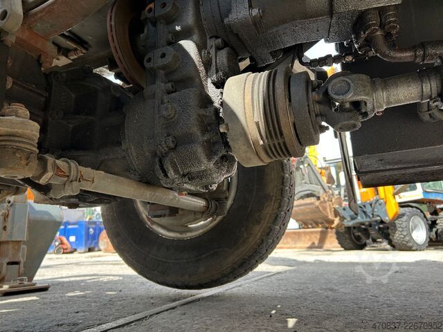 ホイール式油圧ショベル Hansa APZ 531 / 4x4x4 / Friedhofsbagger