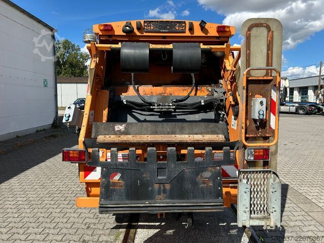 ごみ収集車 MITSUBISHI FE Cante 7C18 / Zöller Micro XL 7 + Schüttung