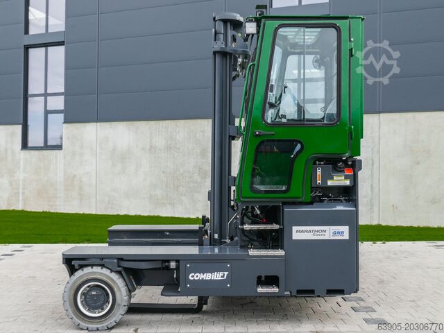 Apilador de 4 vías Combilift C 5500 XLE