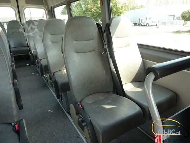 버스 VW Crafter 17 Sitze EURO 5