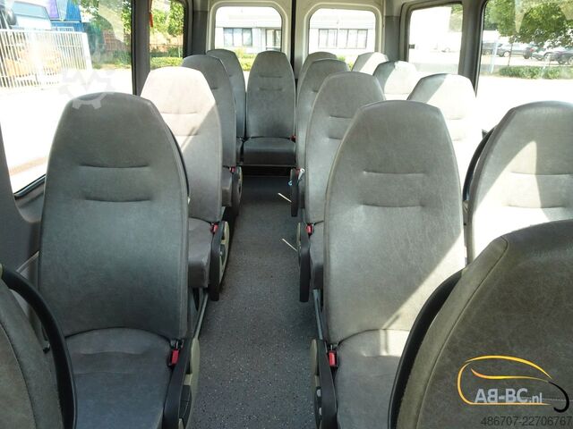 버스 VW Crafter 17 Sitze EURO 5