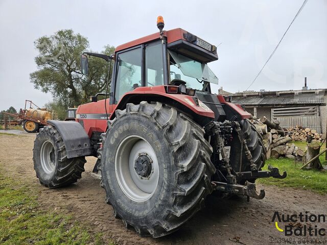 трактор Case IH Magnum 7250