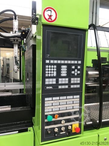 Stroj za brizganje Engel Victory 330/110 Tech