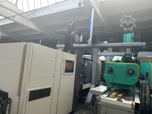 Stroj za brizganje Engel Victory 330H/200V/140 combi Ecodrive