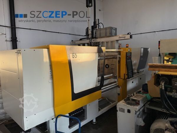 Stroj za brizganje Engel e-max 440/180