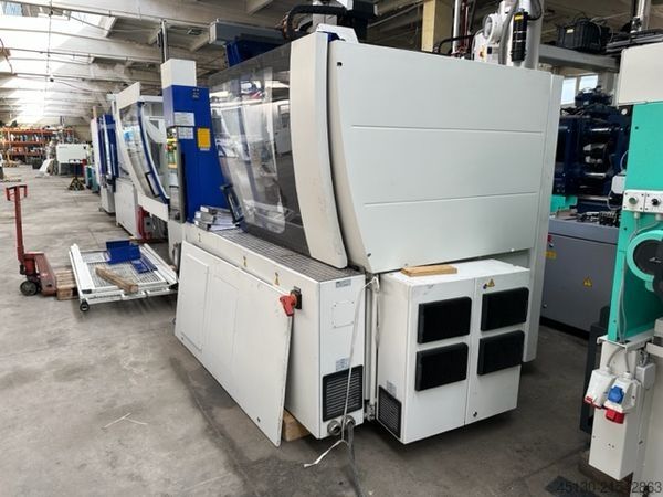 Stroj za brizganje Engel Victory 200H/60W/180 combi