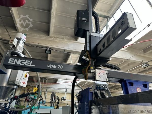 Stroj za brizganje Engel Victory 200H/60W/180 combi