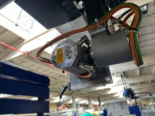 Stroj za brizganje Engel Victory 200H/60W/180 combi