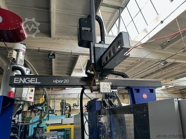 Stroj za brizganje Engel Victory 200H/60W/180 combi