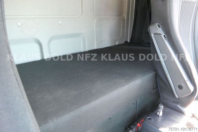Standaard trekker IVECO 80E22 Eurocargo CitySattel Blatt/Luft Euro 6