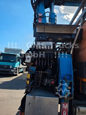 Automobilis ar plakanu platformu VOLVO FM12-380 / 8X4 / 28m Hiab Kran / WINCH