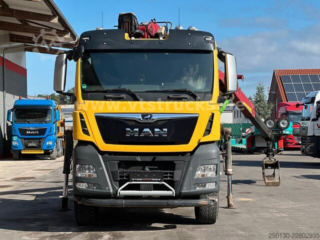 Camión forestal MAN TGX  33.540 6x4 BL  Langholz TAJFUN
