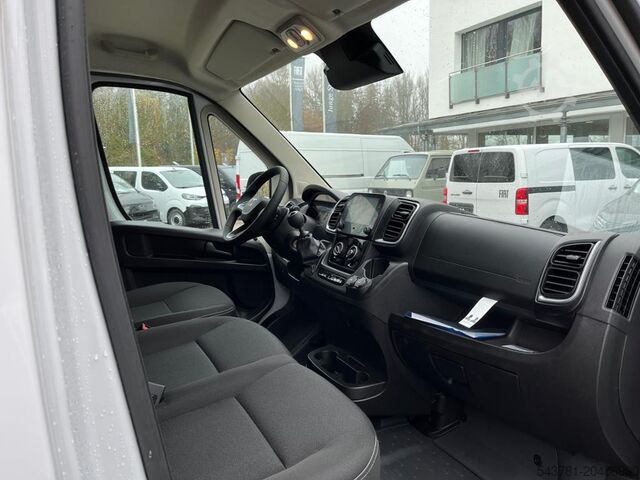 Kleinbus FIAT Ducato 35 L2H2 AHK RüKa CarPlay Allwetterreifen