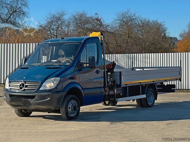 רכב מסחרי עם מנוף מותקן על משאית MERCEDES-BENZ Sprinter 516 CDI * EFFER 35 2S * TOP