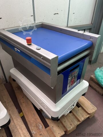 AGV - ШАТТЛ - АВТОМОБИЛЬ NIVERPLAST AGV -SHUTTLE-WAGEN