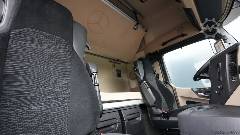 Venjulegur SZM Mercedes-Benz ACTROS 1945 GIGASPACE 727.600KM