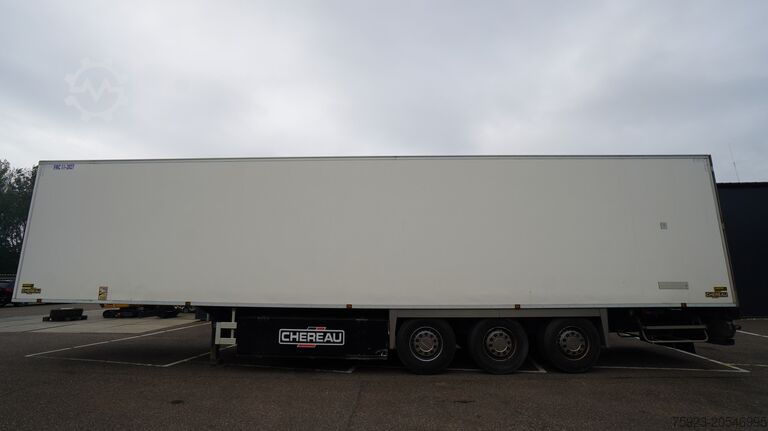 Refrigerated/frozen transport Chereau 3 AXLE FRIGO TRAILER THERMO KING SLX-E 300