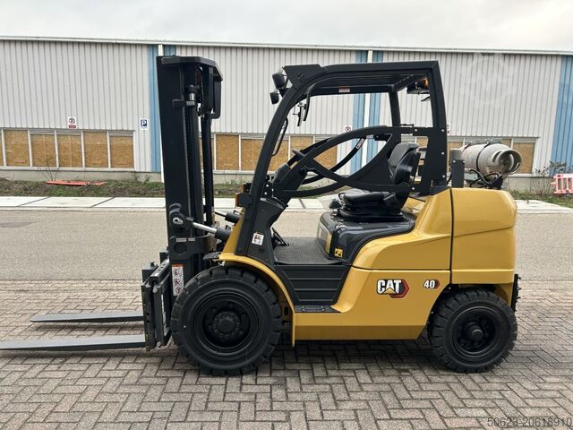 Prednji viličar Caterpillar GP40NT