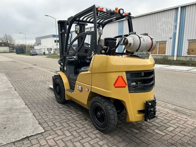 Prednji viličar Caterpillar GP40NT