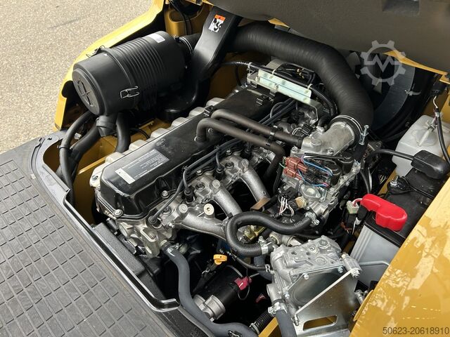 Prednji viličar Caterpillar GP40NT