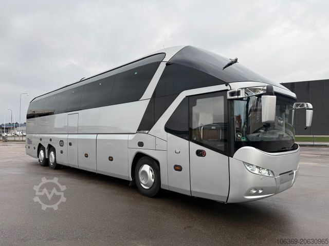 Långfärdsbuss NEOPLAN Starliner N 5218 Euro 6