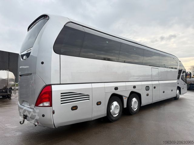 Långfärdsbuss NEOPLAN Starliner N 5218 Euro 6