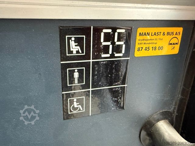 Långfärdsbuss NEOPLAN Starliner N 5218 Euro 6