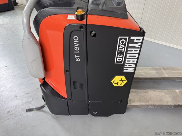 LPE 200 - Atex Pyroban EX 3D / Зона 22 !! НОВА батерия !! TOYOTA LPE 200 - Atex Pyroban EX 3D / Zone 22 !! NEW battery !!