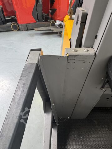 EKS 412 S - Johdinopastus !! PSA !! Triplex FFL !! JUNGHEINRICH EKS 412 s - Wire Guidance !! PSA !! Triplex FFL !!