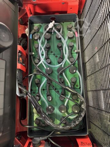 L 20 nimellä (1173) UUSI / Käyttämätön !! (1,2 T @ 1000 MM !! ) LINDE L 20 as ( 1173 ) NEW / Unused !! ( 1.2 T @ 1000 MM !! )