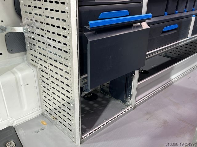 Panel van VOLKSWAGEN CADDY MAXI REGALS. TEMP. 4MOTION DACHTRÄ. KLIMA