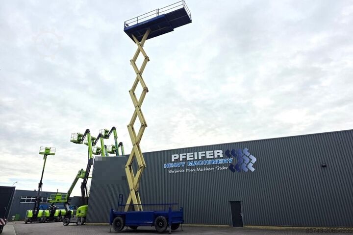 Elevador de tijera JLG 210-25 Diesel, 4x4 Drive, 23m Working Height, 1000