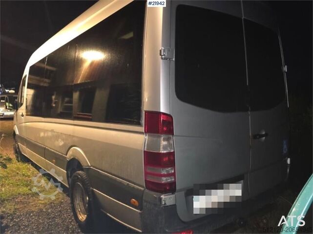 Kleinbus Mercedes-Benz Sprinter 518 w/ 17 seats. Eu-approved.