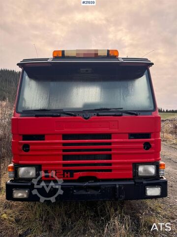 Chassis com cabina Scania P112 6x2 chassis