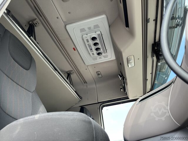 Estándar-SZM DAF XF 480 FTP Space Cab / 414 dkm / Stand Klima / ...