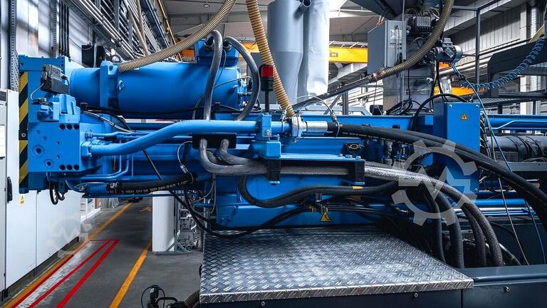 Mašina za kalup za ubrizgavanje Stork S+ 6600-5650