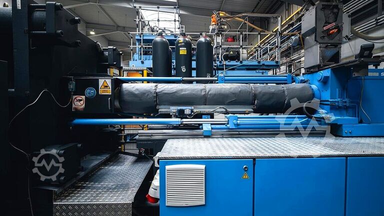 Máquina de moldeo por inyección Stork S+ 6600-5650